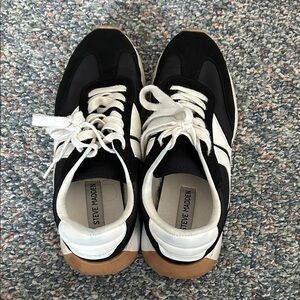 Steve Madden Black and White Retro Runner Sneakers